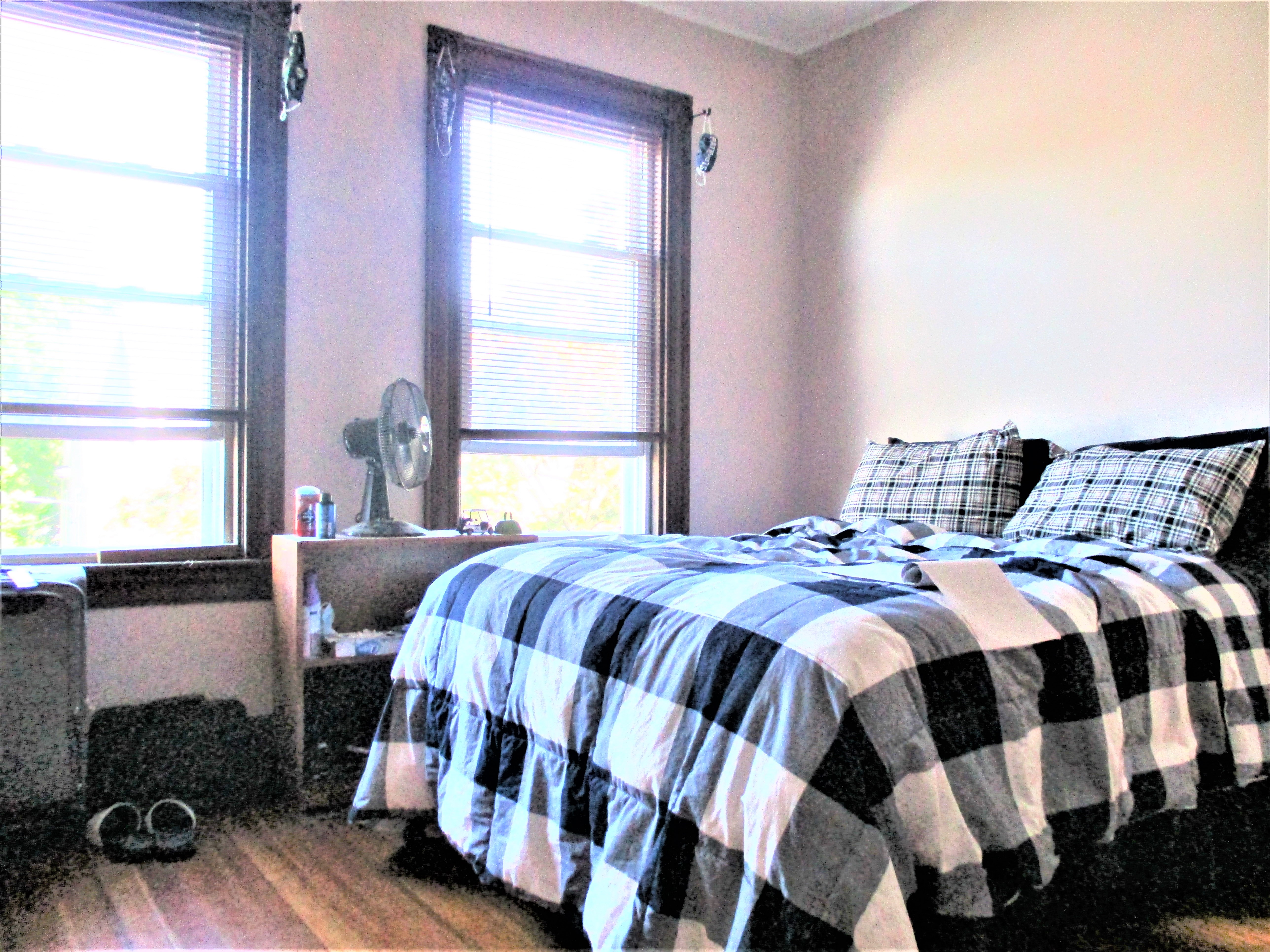 3 bed, 1 bath apartment for rent at 4 Montcalm Ave Unit 3, Brighton — photo 6 of 14