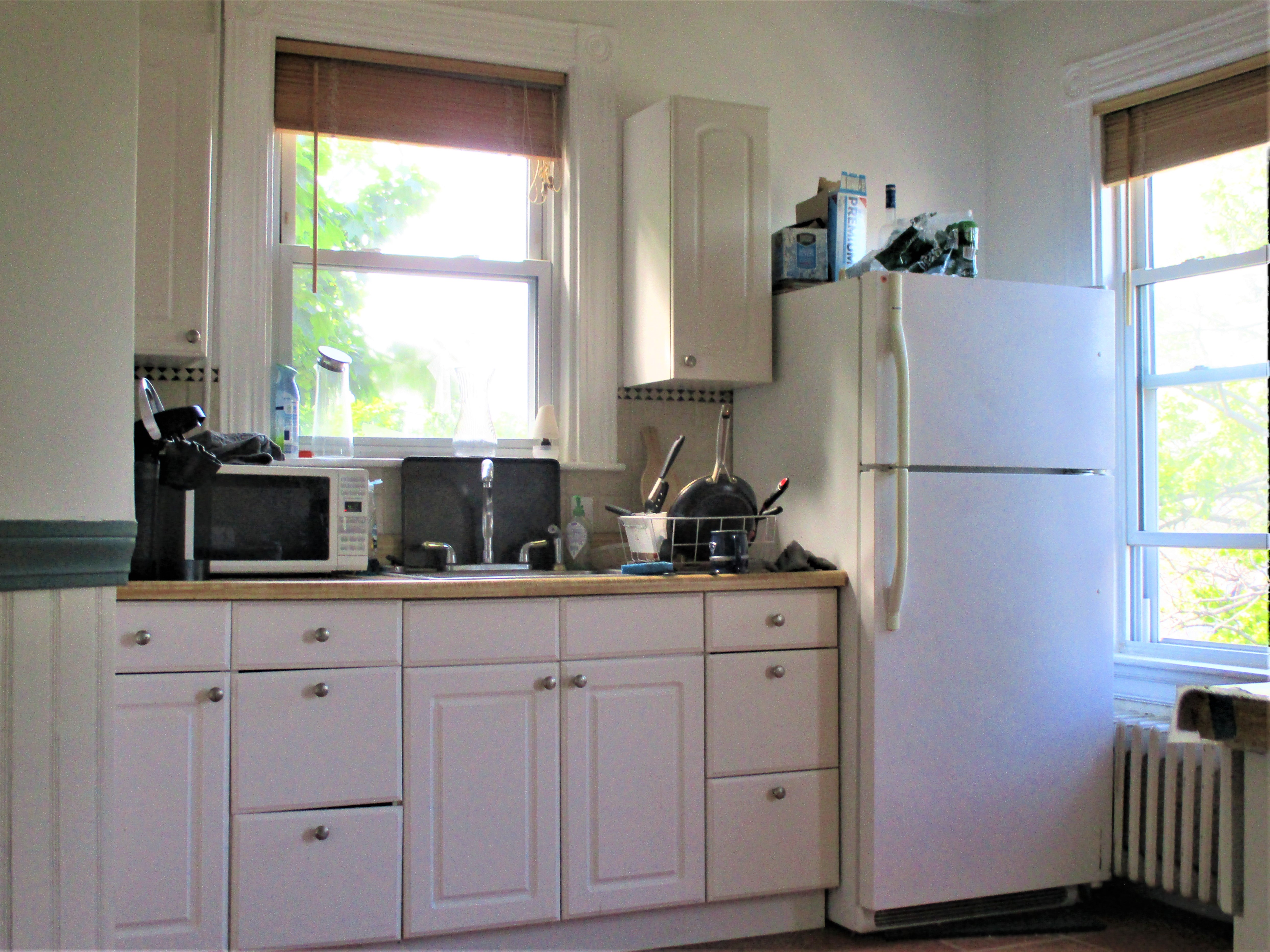 3 bed, 1 bath apartment for rent at 4 Montcalm Ave Unit 3, Brighton — photo 9 of 14