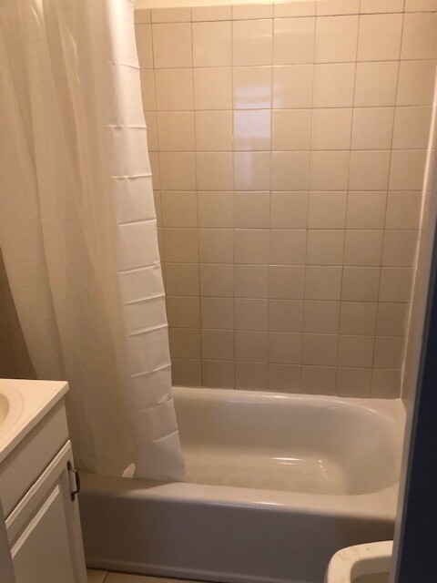 1.5 bed, 1 bath apartment for rent at 4 Watson St Unit 3L., Cambridgeport — photo 3 of 3