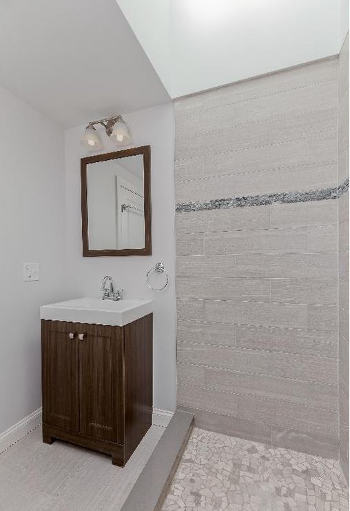 6 bed, 3 bath apartment for rent at 998 Tremont St Unit 1, Roxbury — photo 2 of 6