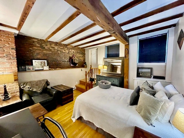Studio bed, 1 bath apartment for rent at 130 Prince St Unit B, North End — photo 4 of 9