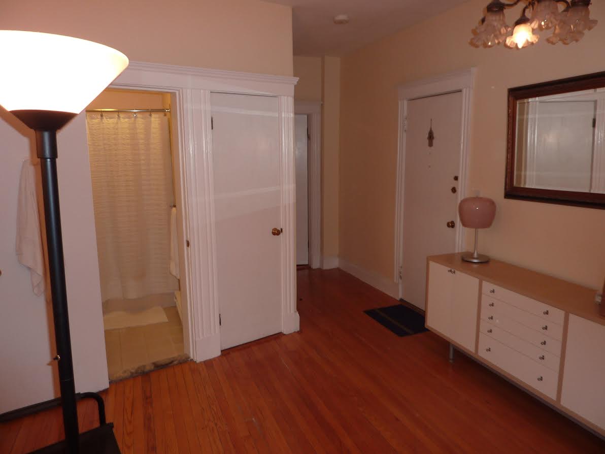 2 bed, 1 bath apartment for rent at 6 Sutherland Rd Unit 5, Brighton — photo 4 of 5