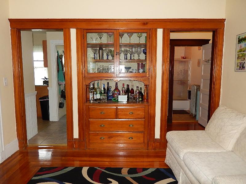 3 bed, 1 bath apartment for rent at 28 Belknap St Unit 2T, Teele Square — photo 5 of 16