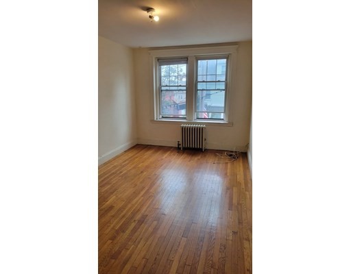 1 bed, 1 bath apartment for rent at 332 Salem St Unit 3, Malden — photo 20 of 20