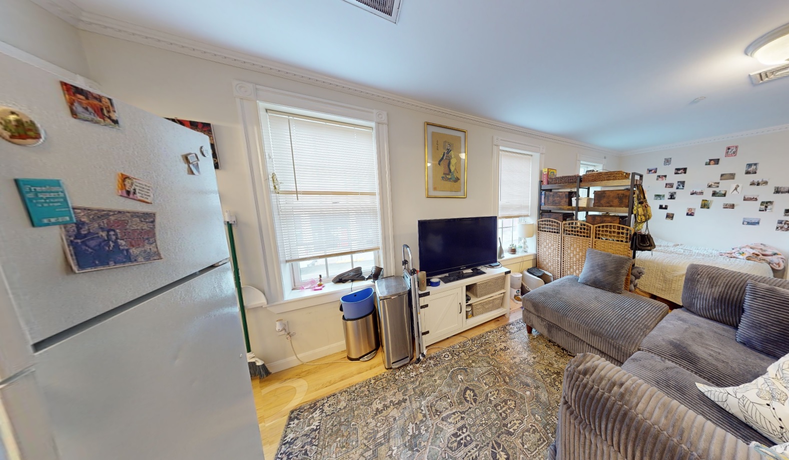 Studio bed, 1 bath apartment for rent at 8 Bishop Allen Dr Unit 3T, Central Square — photo 4 of 9
