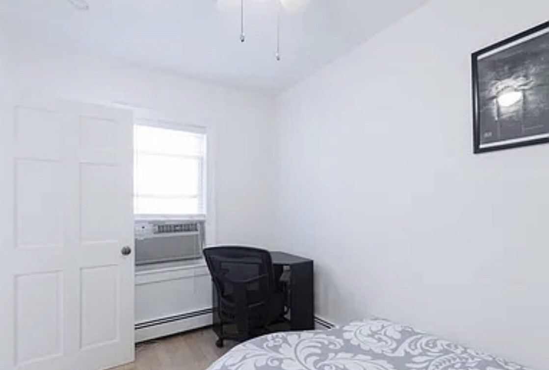2 bed, 1 bath apartment for rent at 148 West 3rd St Unit 2, Boston — photo 4 of 11