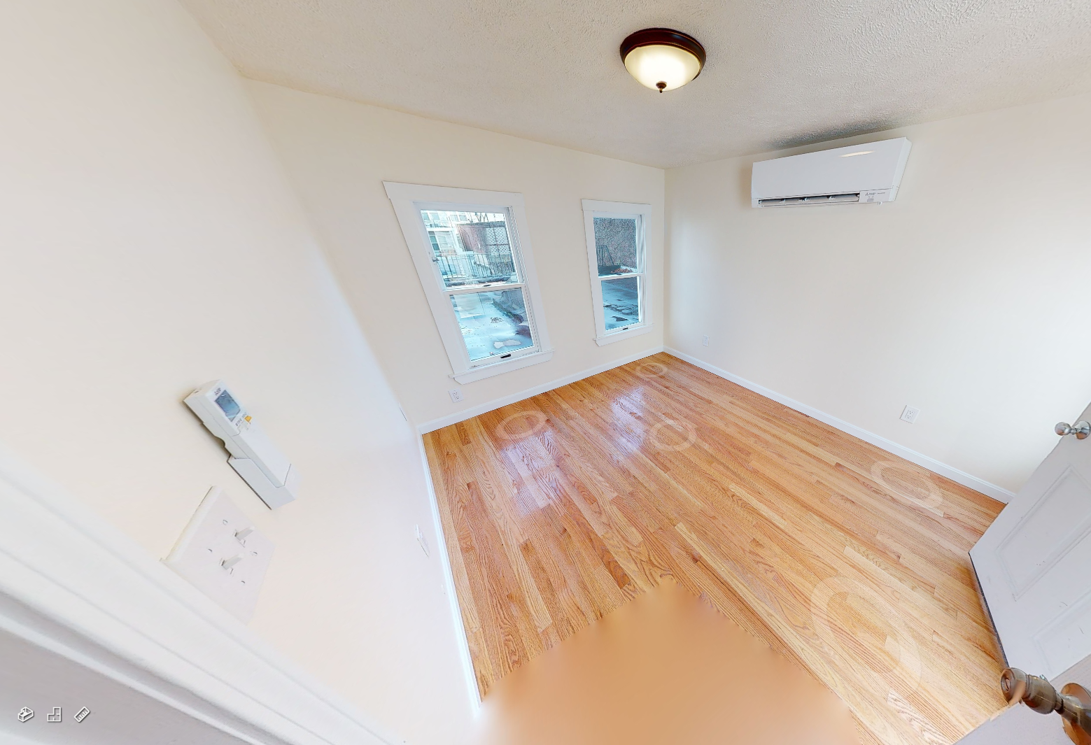 2 bed, 1 bath apartment for rent at 525 East 3rd St Unit 2R, South Boston — photo 4 of 6