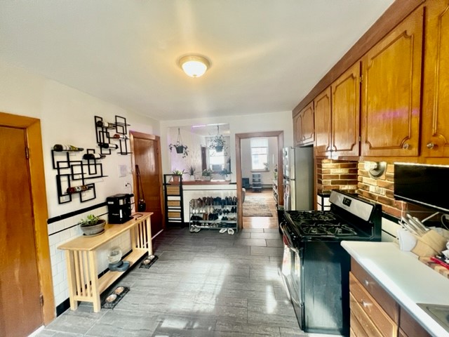 170 Endicott St, North End