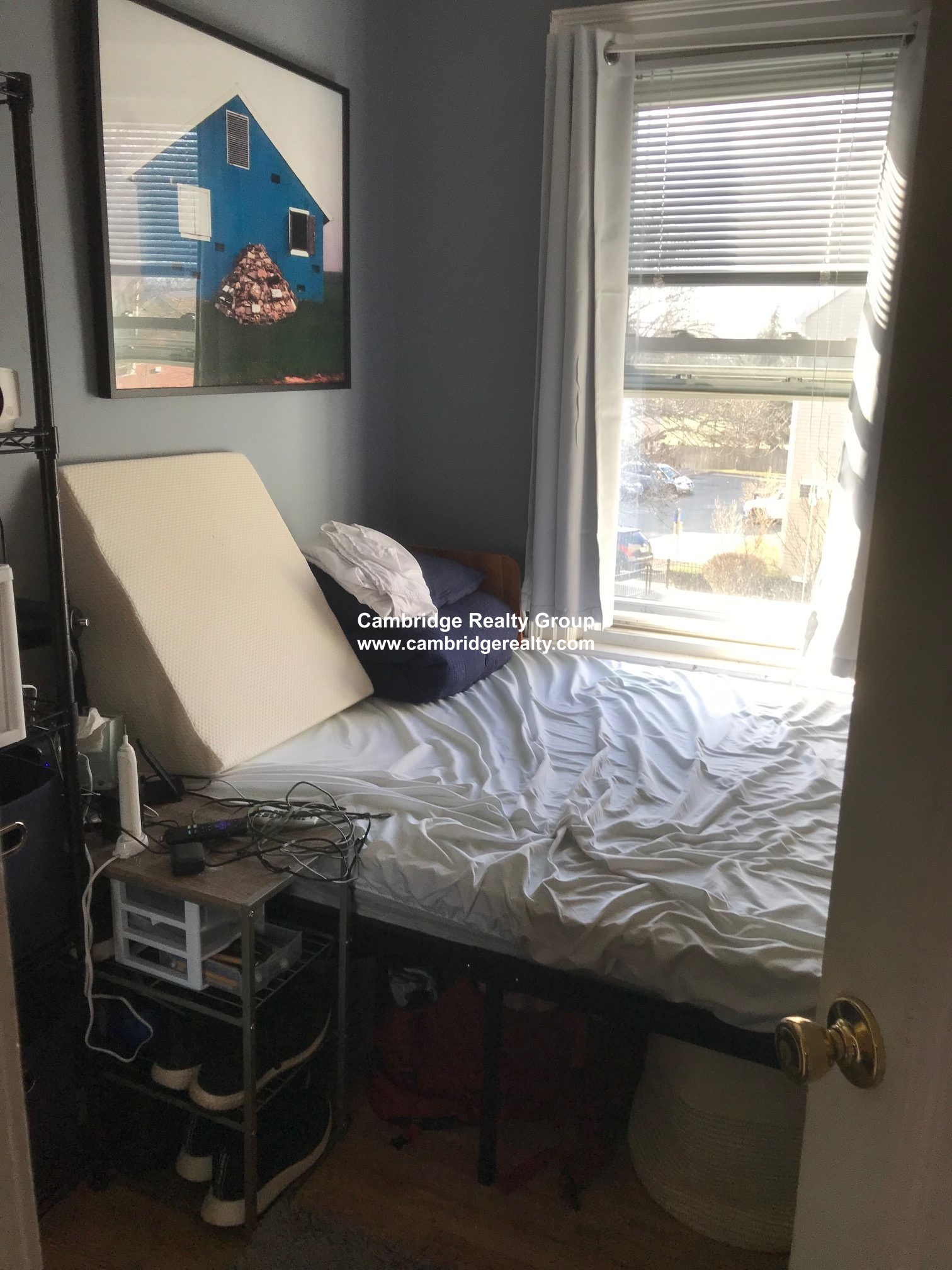 2.5 bed, 1 bath apartment for rent at 204 River St Unit 206, Cambridgeport — photo 5 of 10