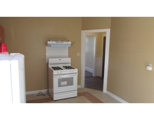 1 bed, 1 bath apartment for rent at 10 Leedsville St Unit 3, Dorchester — photo 14 of 20