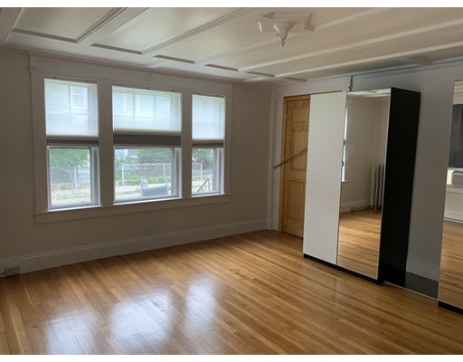 1 bed, 1 bath apartment for rent at 17 Channing St Unit 1, Newton — photo 14 of 20