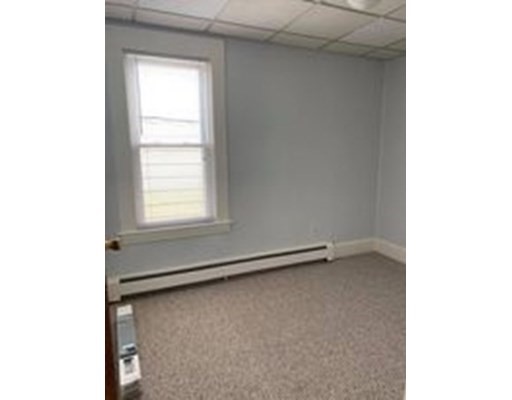 1 bed, 1 bath apartment for rent at 293 Lexington St Unit 3, East Boston — photo 15 of 20