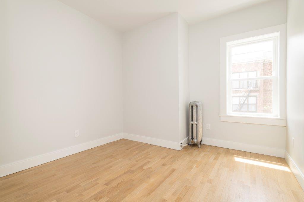 3 bed, 1 bath apartment for rent at 16 Kirkwood Unit 9, Brighton — photo 2 of 7