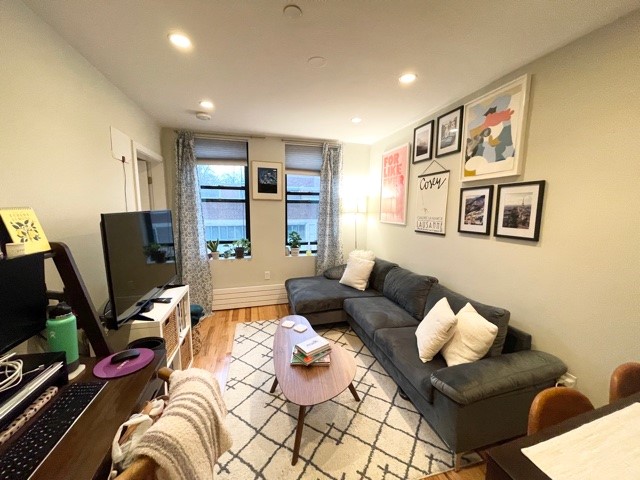 2 bed, 1 bath apartment for rent at 419 Hanover St Unit 6, North End — photo 4 of 12