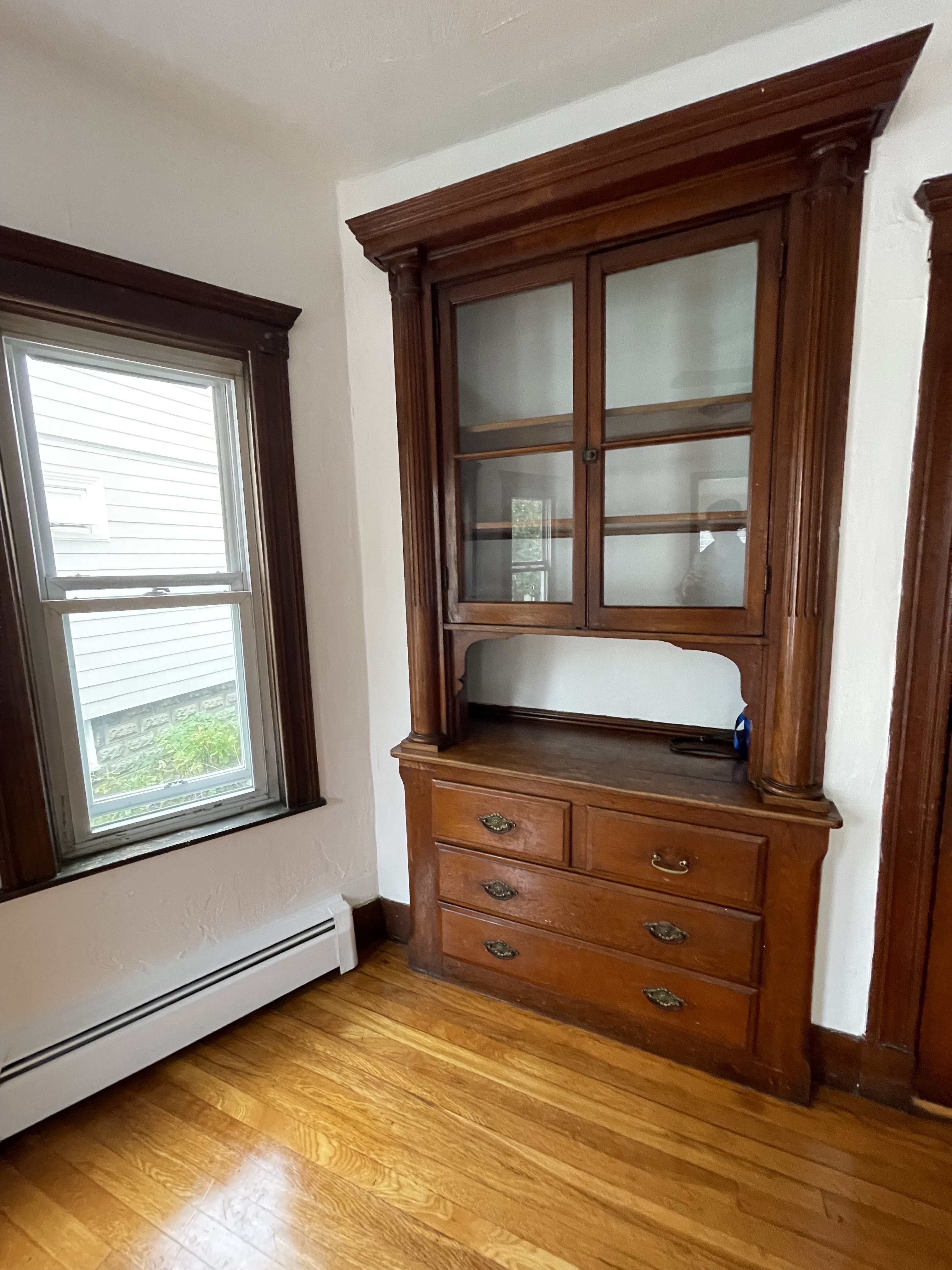 2 bed, 1 bath apartment for rent at 293 Boston Ave Unit 1, Tufts University — photo 4 of 21
