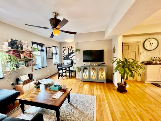 2 bed, 1 bath apartment for rent at 1 Fairfield Pl Unit 3, North End — photo 4 of 19