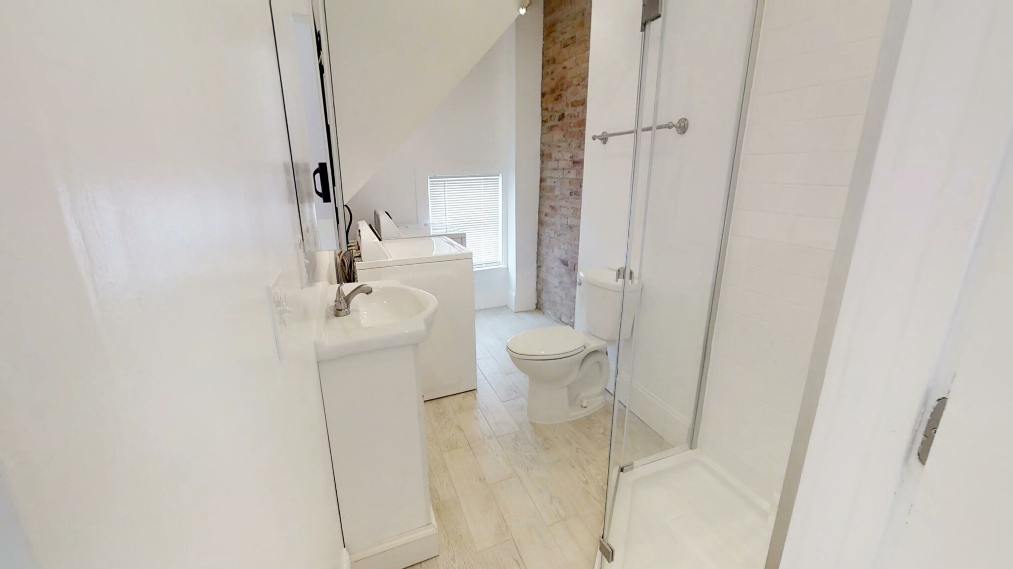 4 bed, 2 bath apartment for rent at 46 Josephine Ave Unit 2L, Porter Square — photo 4 of 7
