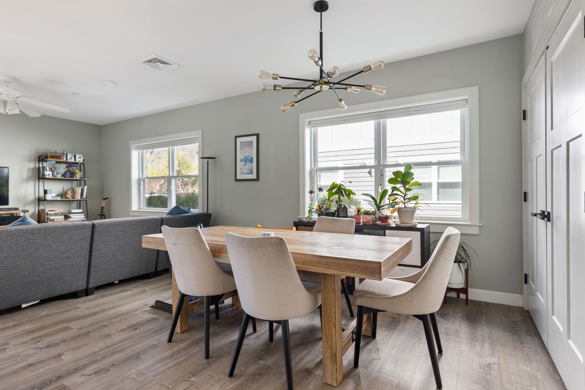 2 bed, 2 bath apartment for rent at 89 Brookley Rd Unit 2, Jamaica Plain — photo 4 of 20