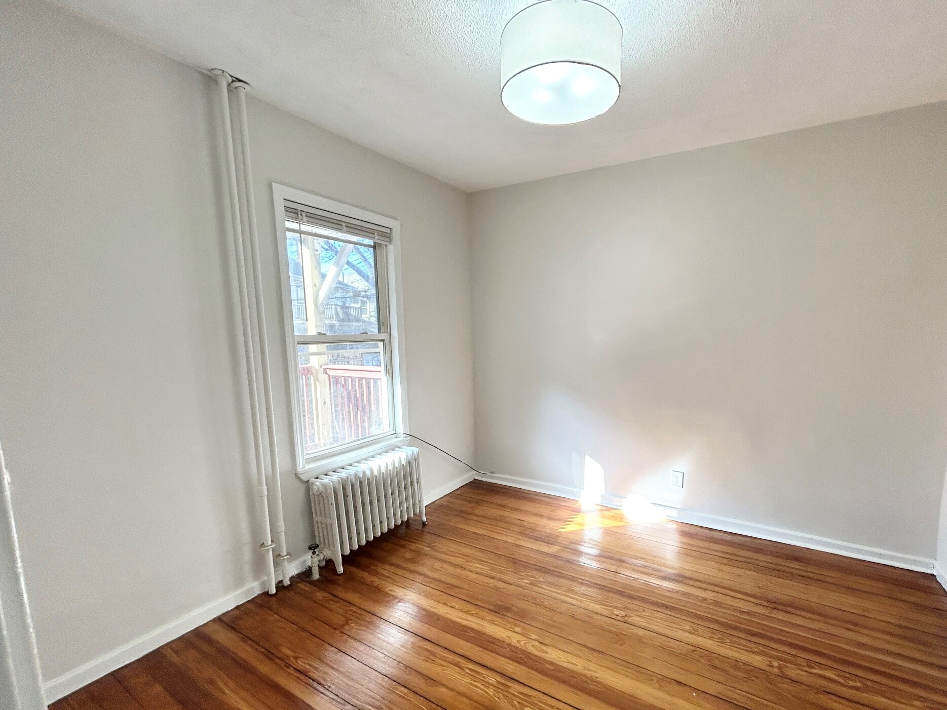 4 bed, 2 bath apartment for rent at 151 East Cottage St Unit 2, Dorchester — photo 9 of 11