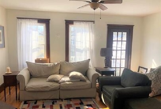 2.5 bed, 1 bath apartment for rent at 335 Arlington St Unit -2, Watertown — photo 4 of 9