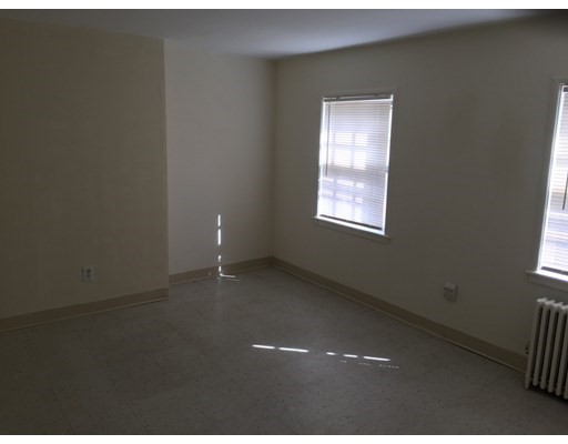 1 bed, 1 bath apartment for rent at 38 Oak St Unit 3, Chinatown — photo 14 of 14