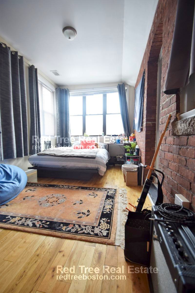 191 Winthrop Rd, Aspinwall Hill