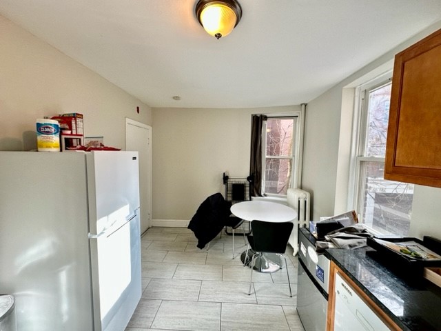2 bed, 1 bath apartment for rent at 70 Joy Unit 16R, Beacon Hill — photo 4 of 13