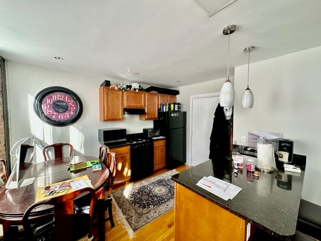2 bed, 1 bath apartment for rent at 28 Fleet St Unit 16F, North End — photo 4 of 15