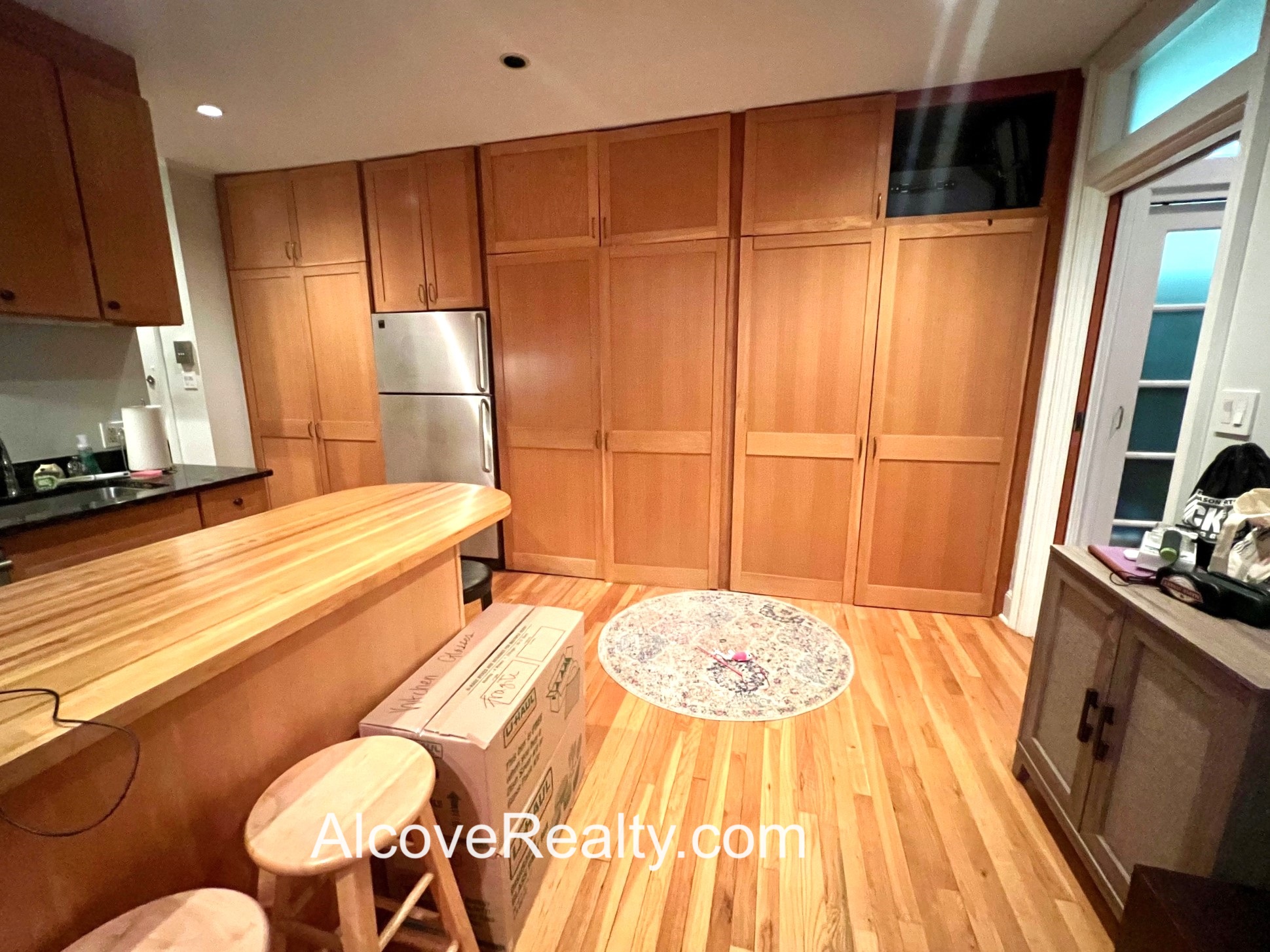 1 bed, 1 bath apartment for rent at 54 Concord Ave Unit 34, Observatory Hill — photo 4 of 14