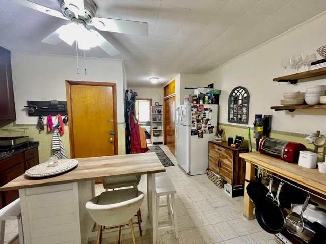 1.5 bed, 1 bath apartment for rent at 1 Unity Unit 2, North End — photo 4 of 19