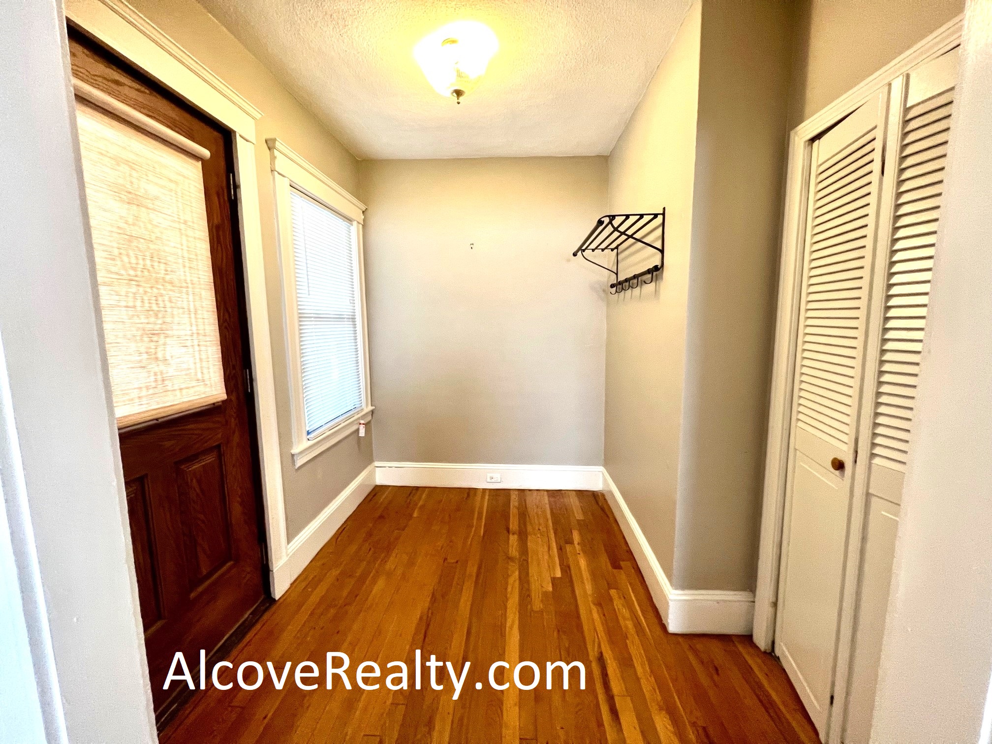 2 bed, 1 bath apartment for rent at 74 Melrose St Unit 1, Arlington — photo 4 of 21
