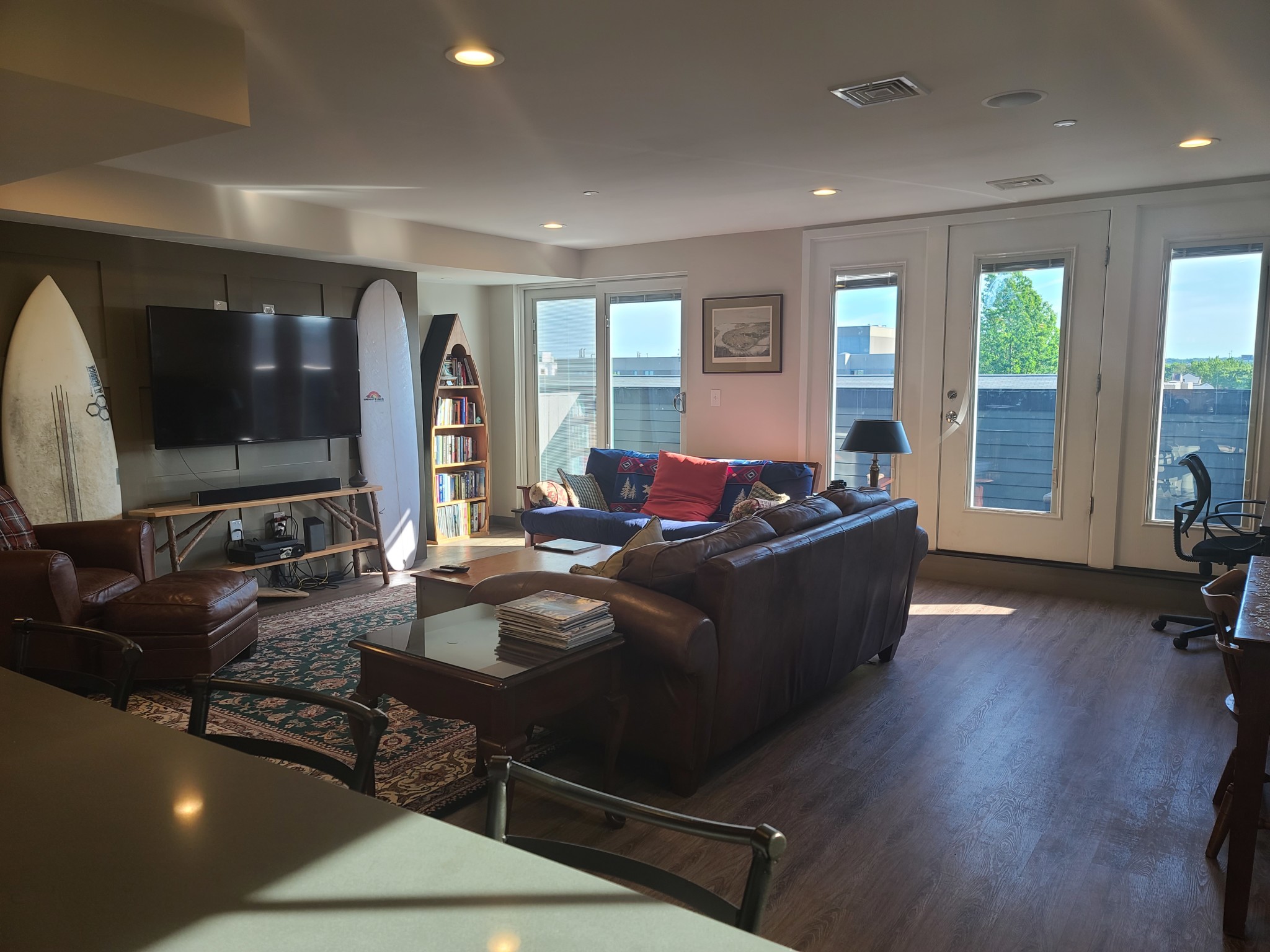 3 bed, 2 bath apartment for rent at 246 West Broadway Unit 3, South Boston — photo 3 of 27