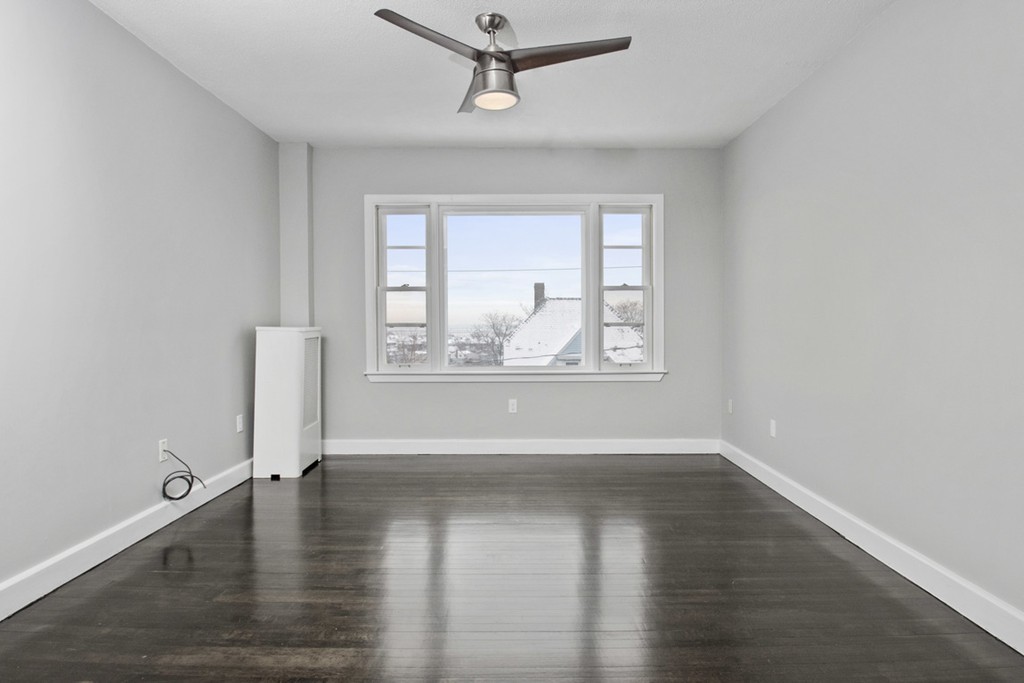 5 bed, 2.5 bath apartment for rent at 45 Gladstone St Unit 2, East Boston — photo 1 of 13