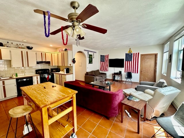 1 bed, 1 bath apartment for rent at 110 Salem St Unit 2, North End — photo 4 of 22