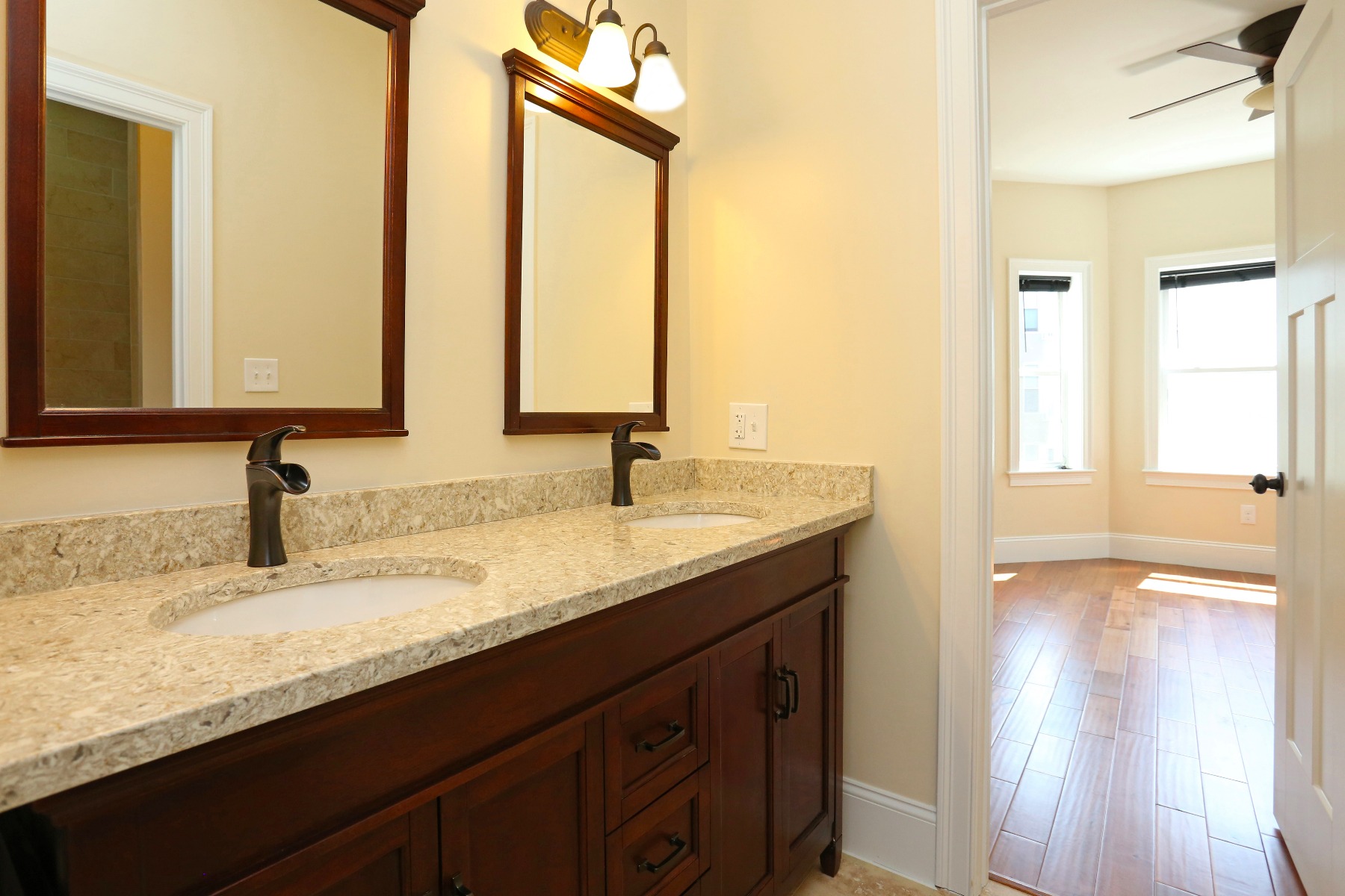 4 bed, 3.5 bath apartment for rent at 41 Mount Pleasant St Unit 1, East Cambridge — photo 3 of 5