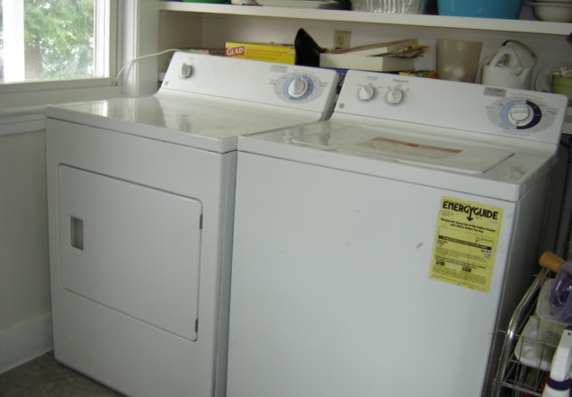 2 bed, 1 bath apartment for rent at 17 Harriet St Unit 1, Brighton — photo 4 of 5