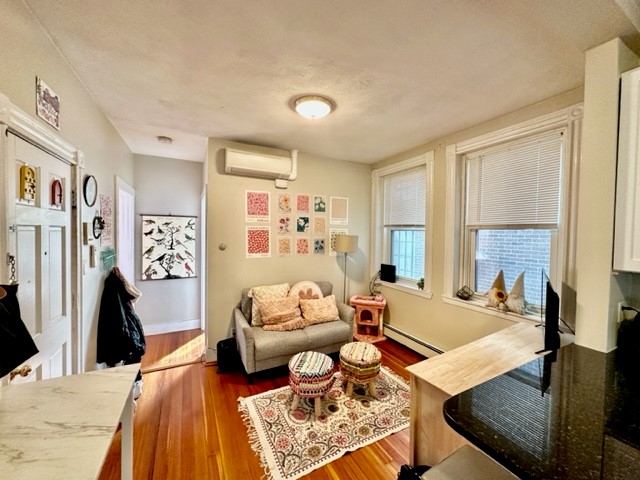 2 bed, 1 bath apartment for rent at 20 Moon St Unit 4F, North End — photo 4 of 15
