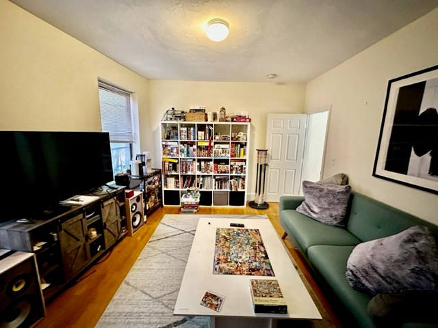 2 bed, 1 bath apartment for rent at 346 North St Unit 2, North End — photo 4 of 15