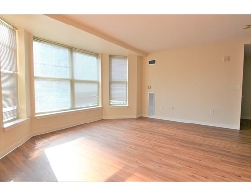 1 bed, 1 bath apartment for rent at 75 Peterborough St Unit 118, Fenway — photo 7 of 10