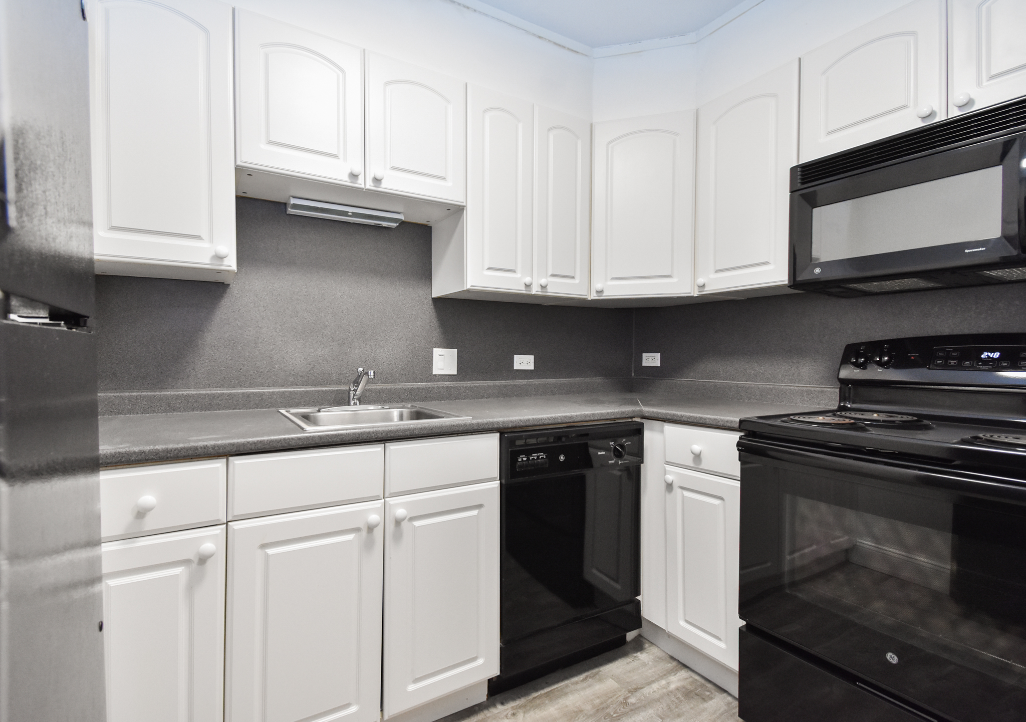 1 bed, 1 bath apartment for rent at 1530 Beacon St Unit 202, Washington Square — photo 3 of 15