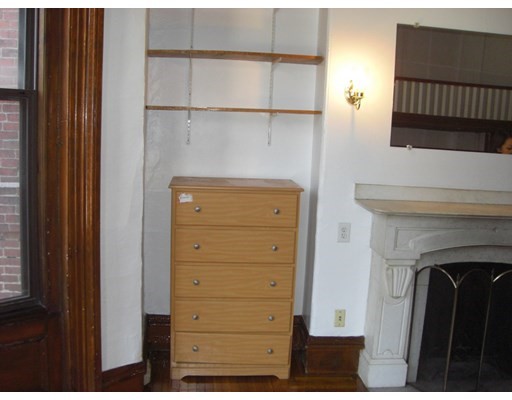 1 bed, 1 bath apartment for rent at 395 Beacon St Unit 7, Back Bay — photo 10 of 14