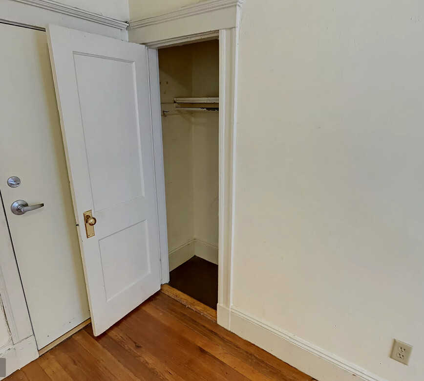 2 bed, 1 bath apartment for rent at 54 Queensberry St Unit 7, Fenway — photo 4 of 6