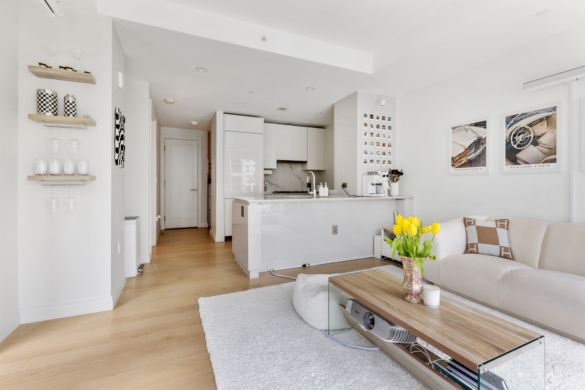 1 bed, 1.5 bath apartment for rent at 133 Seaport Blvd Unit 705, Seaport District — photo 5 of 23
