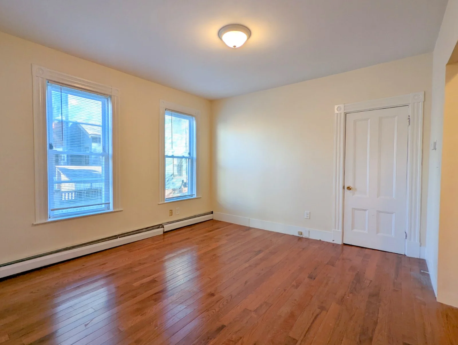 21 Thorndike St, Davis Square