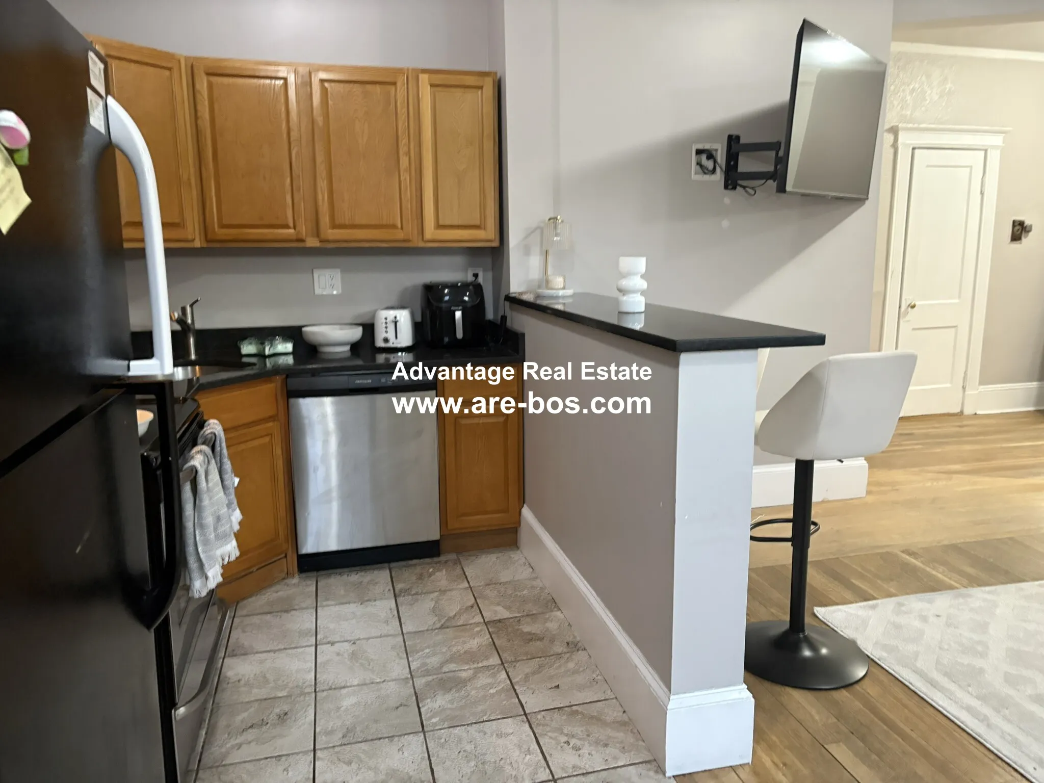 1056 Commonwealth Ave, Brighton