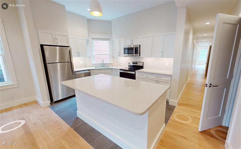 56 John F Kennedy St, Riverside