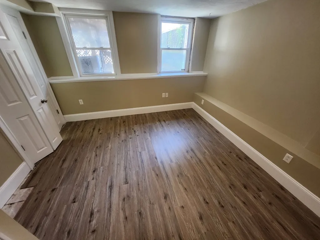 132 West 8th St, South Boston