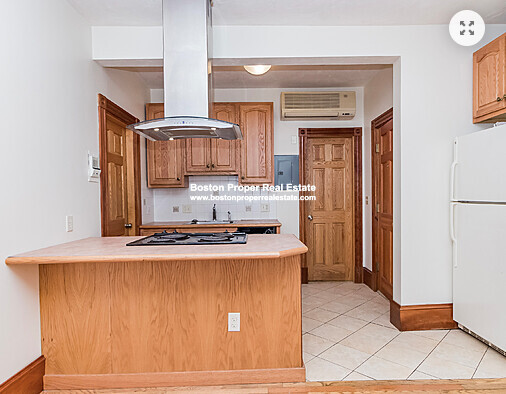 97 Myrtle St, Beacon Hill