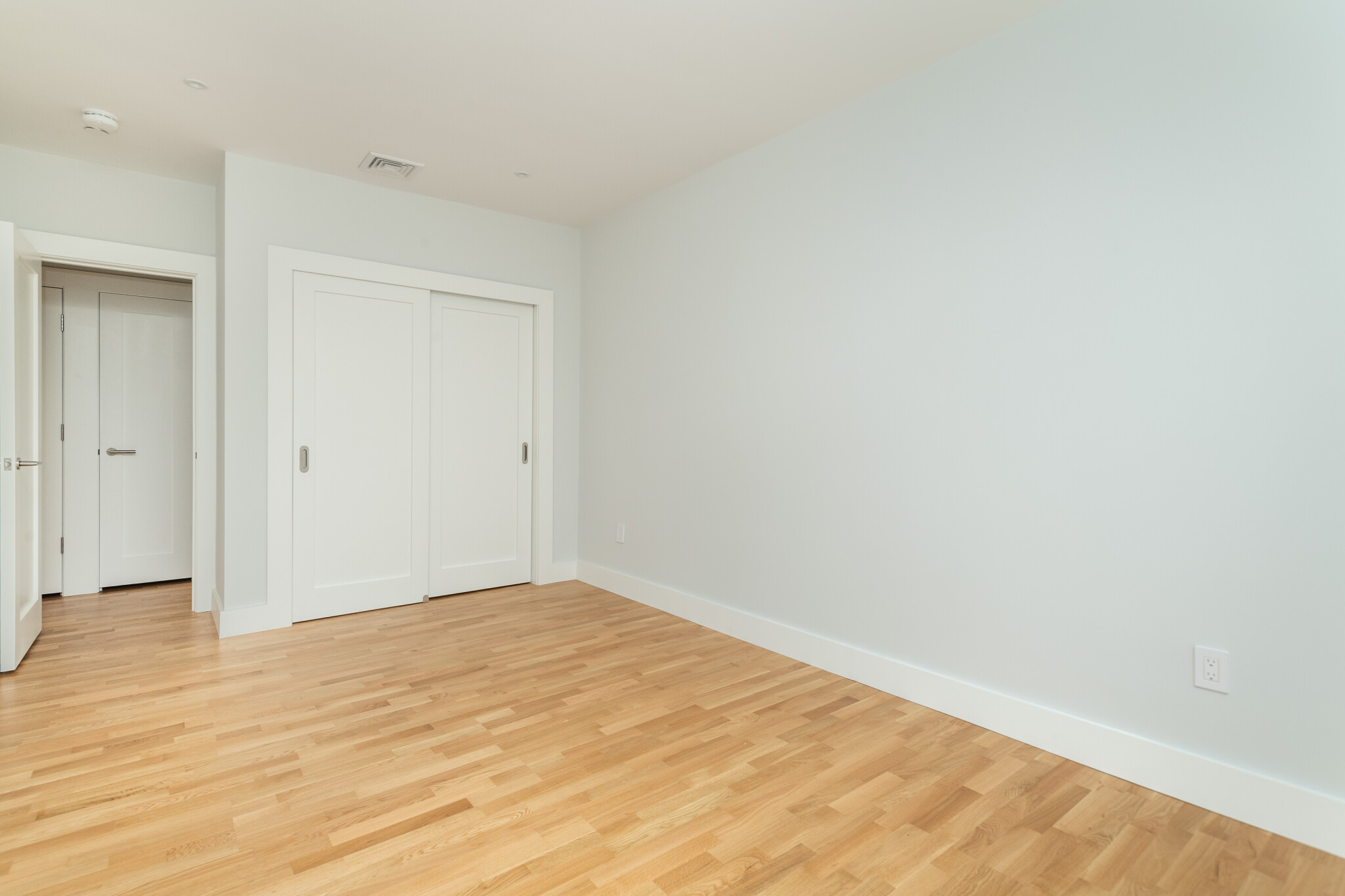 1410 Columbia Rd, South Boston