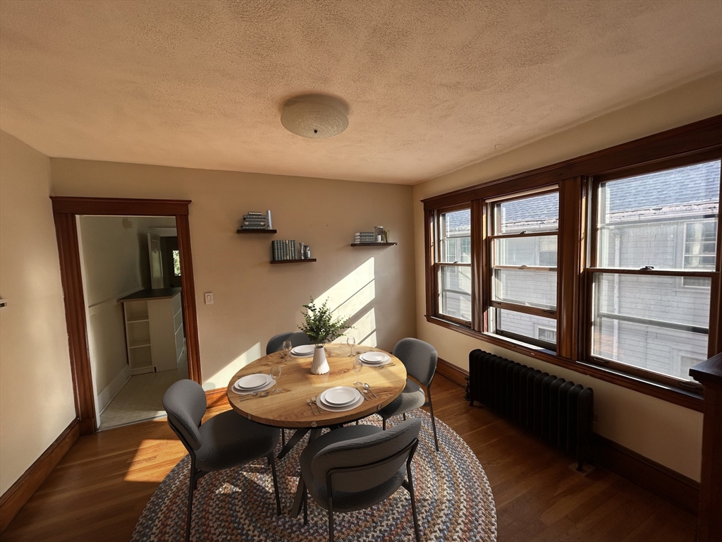 30 Emerson Rd, Winthrop